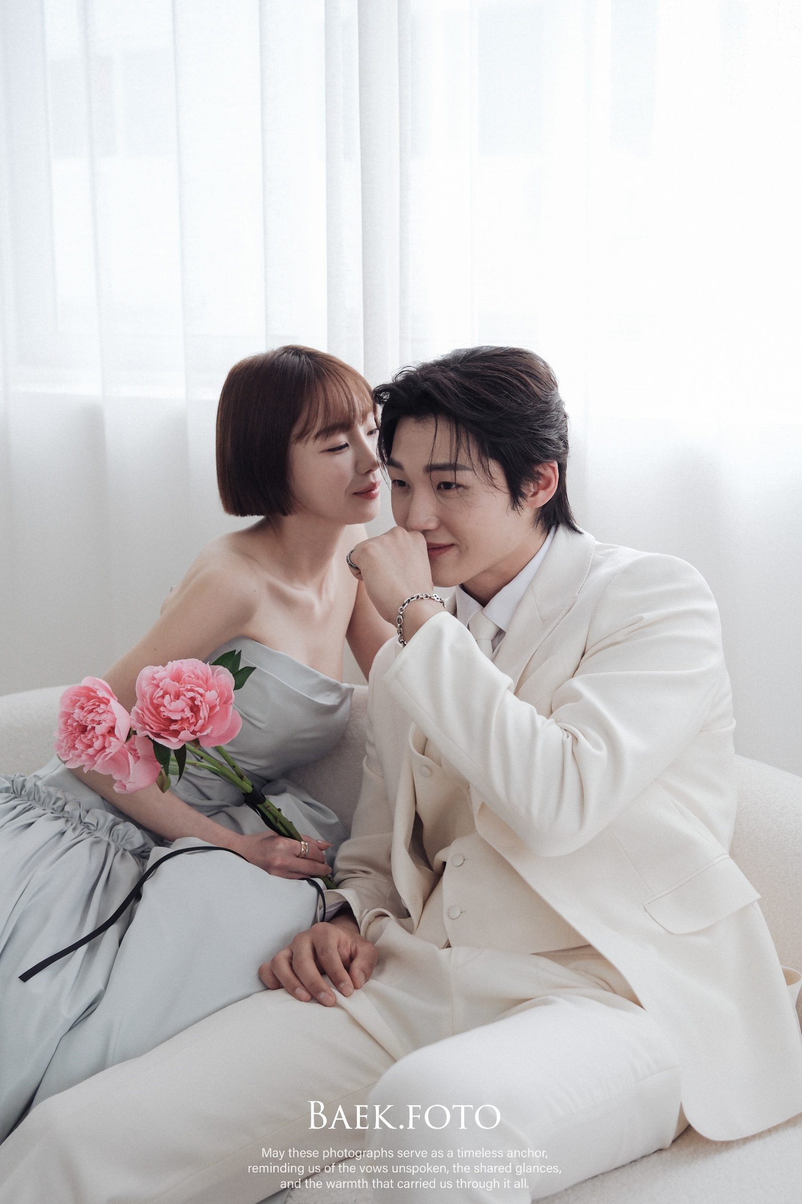 소희재스튜디오에서 찍은 웨딩스냅 · 스튜디오스냅 무드 스냅 사진