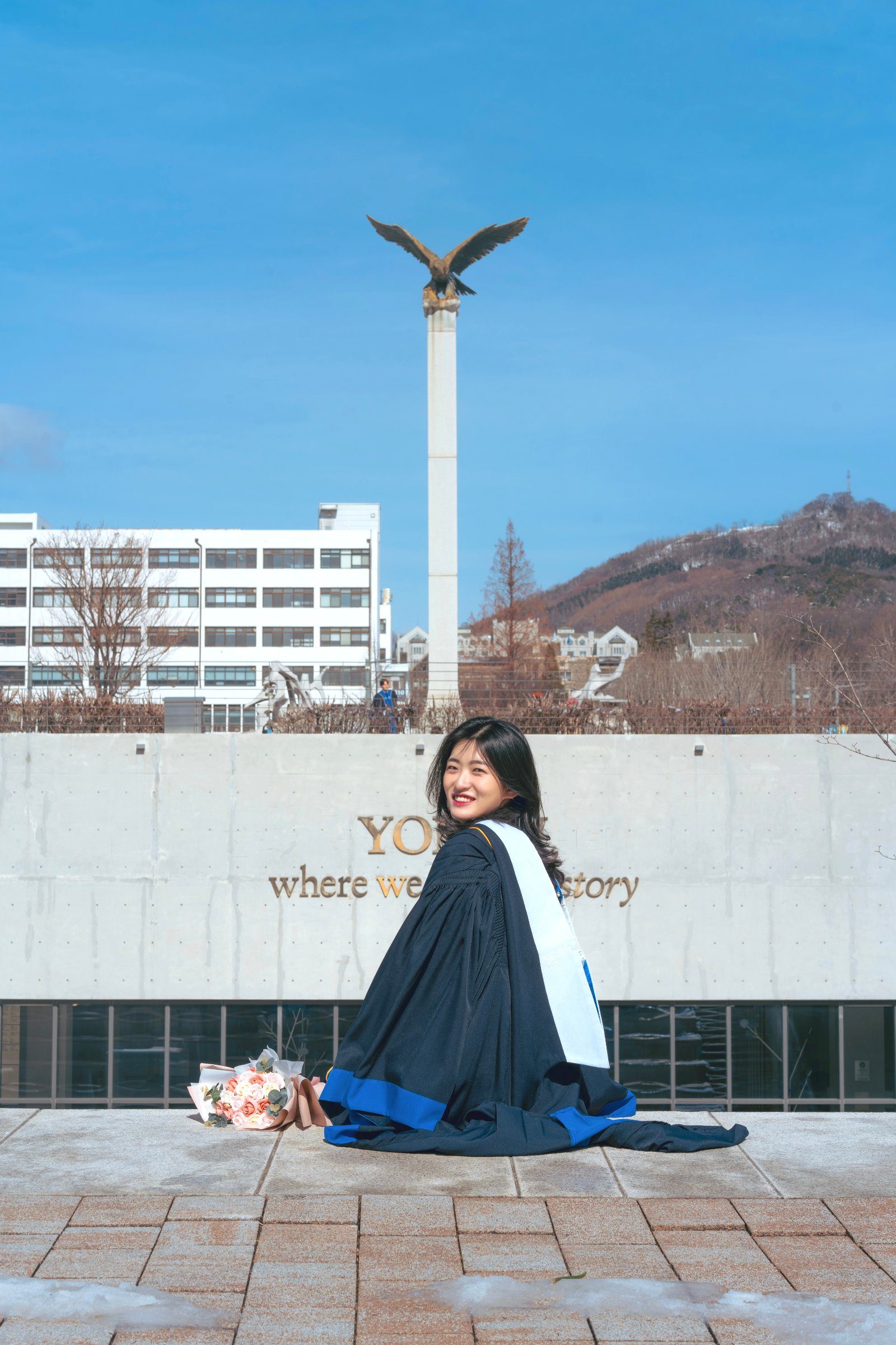 서울에서 찍은 졸업스냅 · 졸업사진 무드 스냅 사진