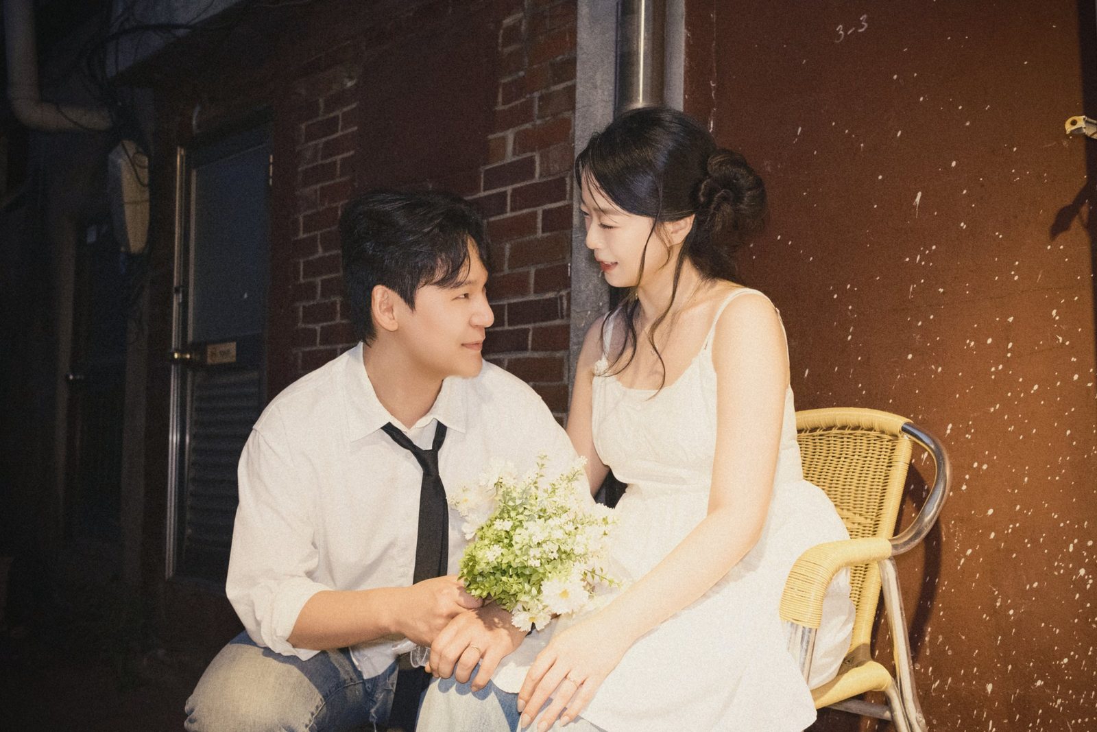 서울 영등포구 문래동에서 찍은 감성 · 웨딩스냅 무드 스냅 사진